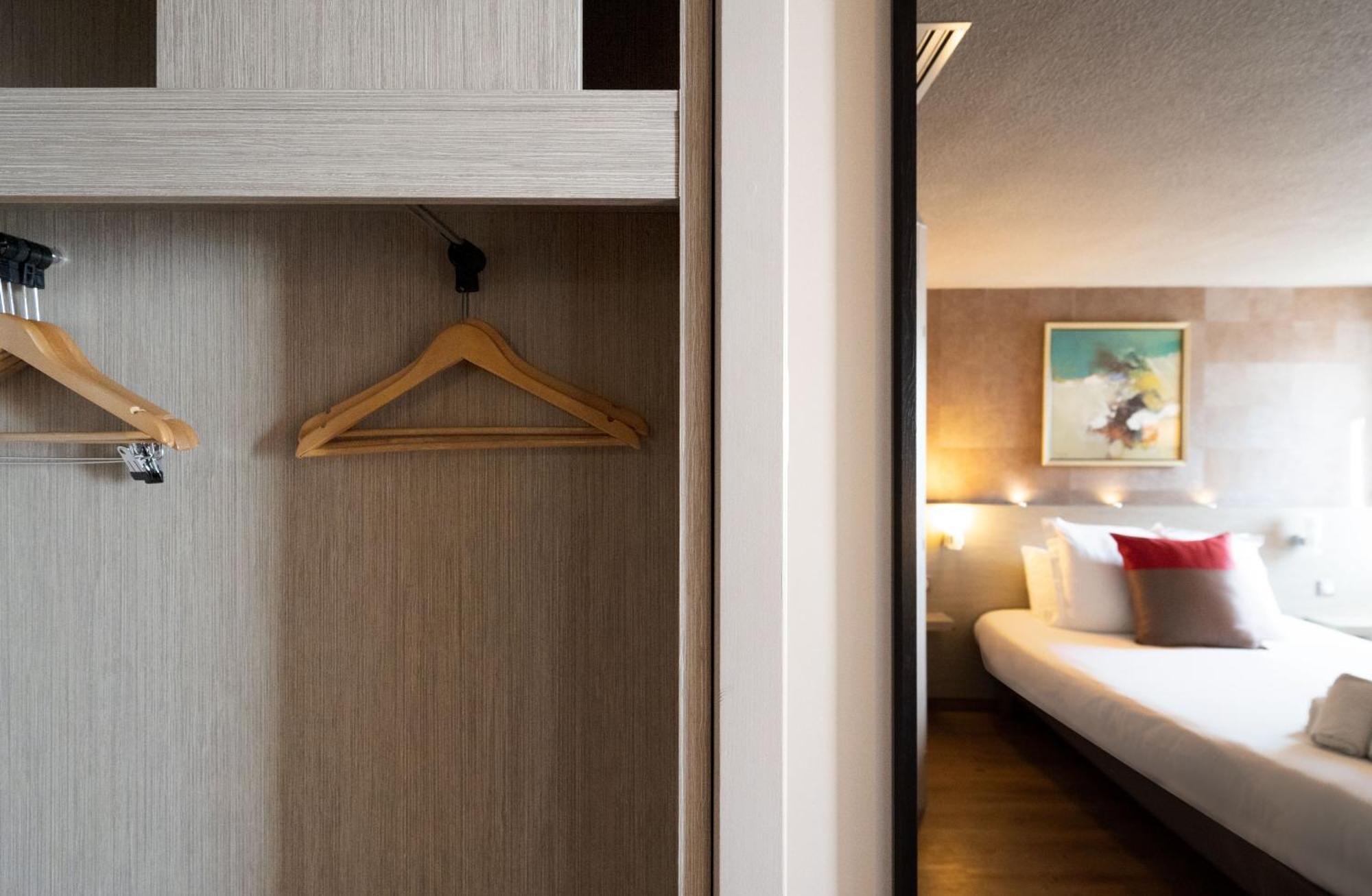 Best Western L'Atelier 117 Maubeuge Exterior photo